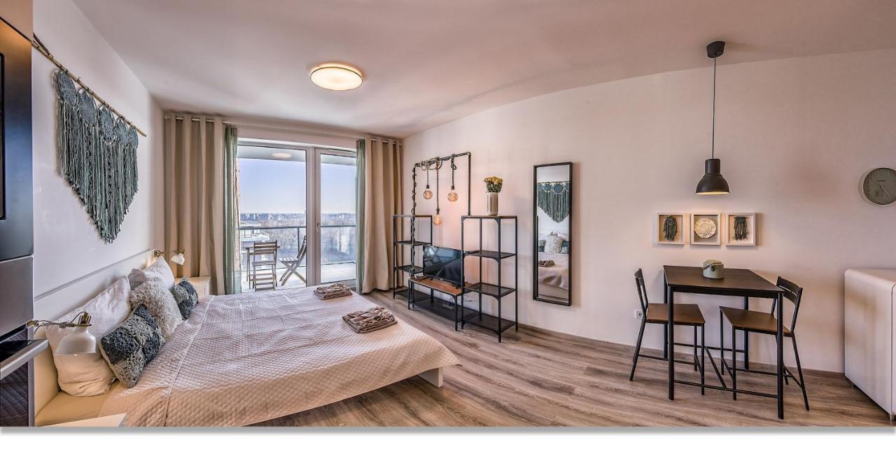 Waterfront Boutique Suite Budapest Bagian luar foto